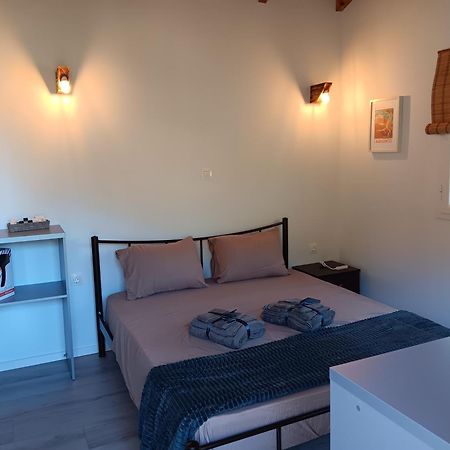 Tolis Rooms Himarë Eksteriør billede
