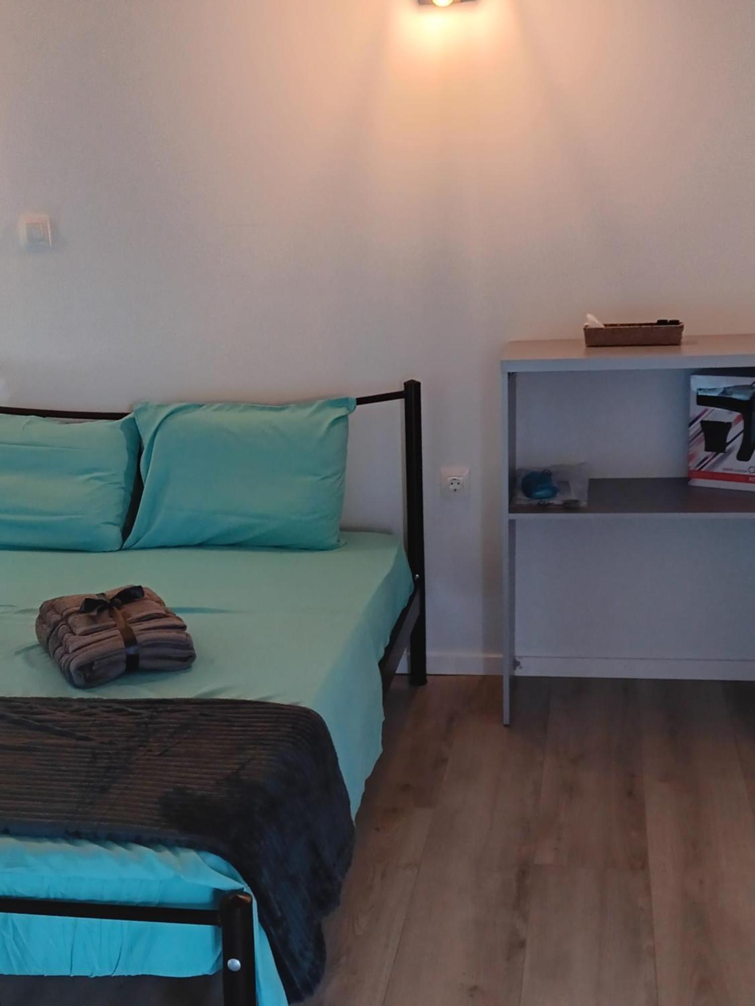 Tolis Rooms Himarë Eksteriør billede