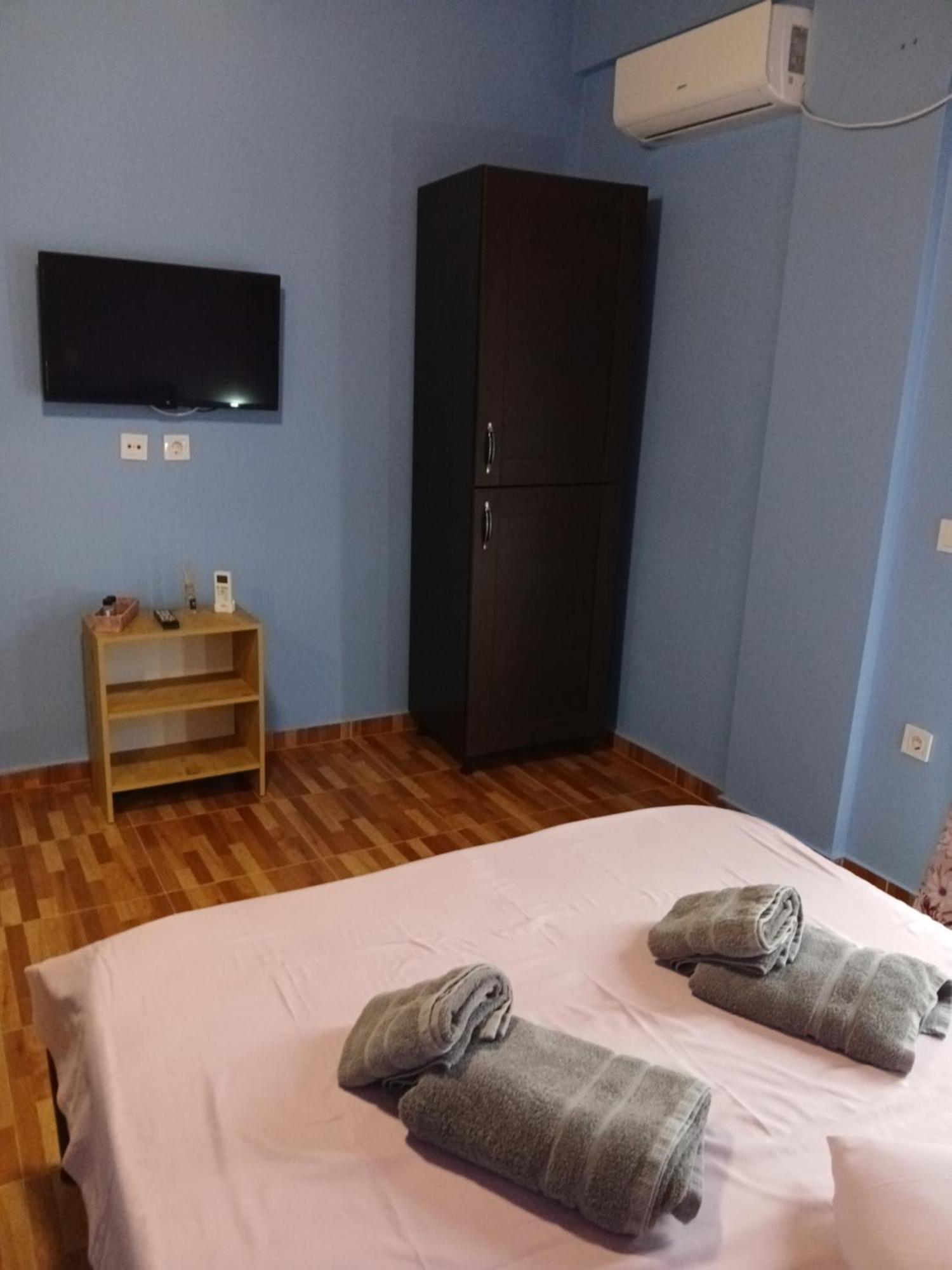 Tolis Rooms Himarë Eksteriør billede