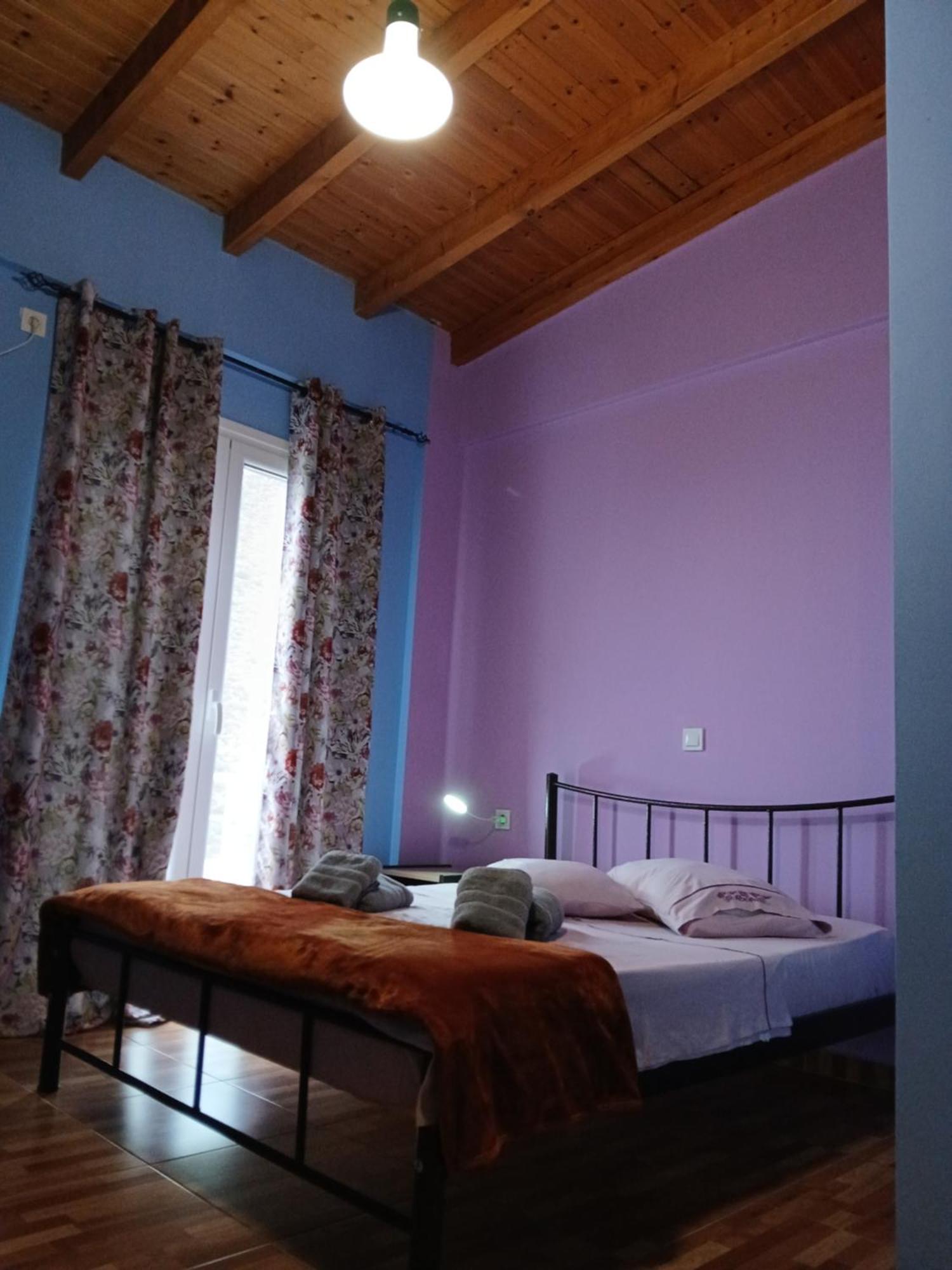 Tolis Rooms Himarë Eksteriør billede